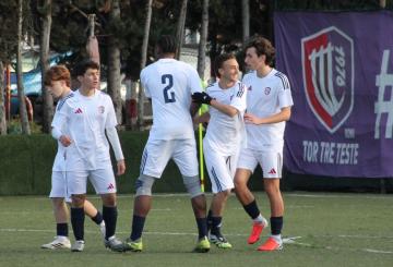 Prima le candeline poi il gol: Caneba si fa un regalo di compleanno che vale tre punti