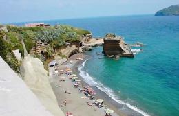 "Più notti, più sogni" il piano regionale per favorire il turismo