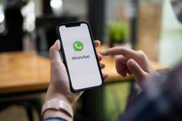 Come monitorare Whatsapp senza il cellulare di un'altra persona