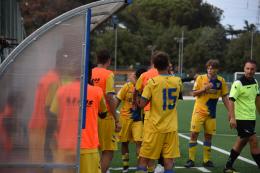 Il Frosinone cade ancora. Il Crotone si impone di misura contro i ciociari