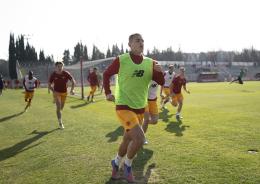 Dal ritiro: la Roma batte il Sunderland. Faticanti in campo nel finale
