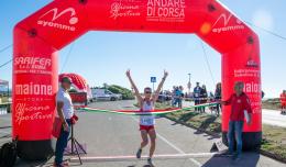 Mare Lago delle Terre Pontine, Carraroli primo nella 10 km