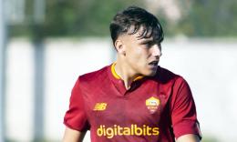 Roma, Mattia Almaviva: “Ancora una volta l’alziamo noi. Vi amo”