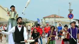 Festival Internazionale degli artisti di strada al Porto Turistico 