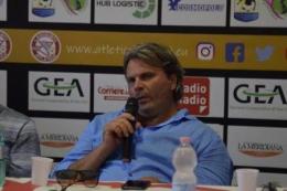 Se la Viterbese non si iscrive c'è già un nuovo incarico per Gianluca Rossini?