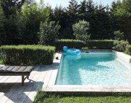 Strutture di design: le piscine si confermano soluzioni di tendenza per valorizzare l'outdoor
