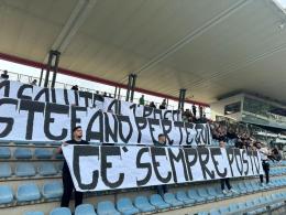 Civitavecchia al fianco di Manelli: ecco lo striscione comparso allo Scopigno