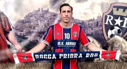 Valerio Valentini ufficiale a Rocca Priora: foto di rito per il regista