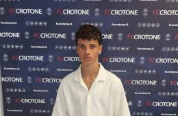 Ostiamare: Federico Troiano al Crotone, il centrocampista vola nei professionisti
