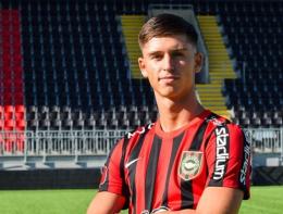 Roma, ufficiale la cessione di Vetkal al Brommapojkarna