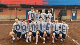 Pianoscarano, l'amicizia oltre il calcio: vittoria e dedica speciale