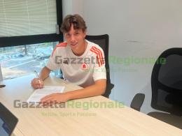 Roma, rinnovo per Davide Florio: l'esterno prolunga fino al 30 giugno 2026