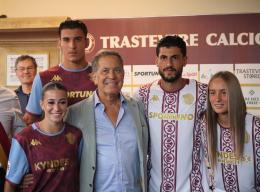 Trastevere, presentate le nuove maglie per la stagione 2025/2026