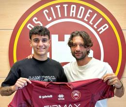 VIDEO! 5 partite, 3 reti e 2 eurogol: l'ex Roma è tornato a splendere