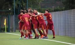 Goleada Roma col Pescara, passa anche la Lazio contro la Juve Stabia