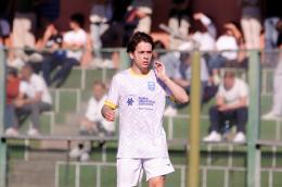 Il Savio abbraccia Samuele Rogai dopo l'operazione