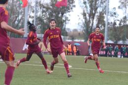 Roma, anche il Genoa &egrave; battuto. Scala incalza l'Inter capolista, giallorossi a -3