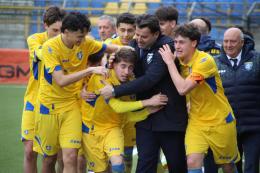 Frosinone, Aversa illude Durante: l'Avellino pareggia con Di Gregorio
