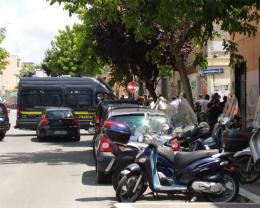 Maxi operazione interforze al Pigneto, sequestrata merce per migliaia di euro
