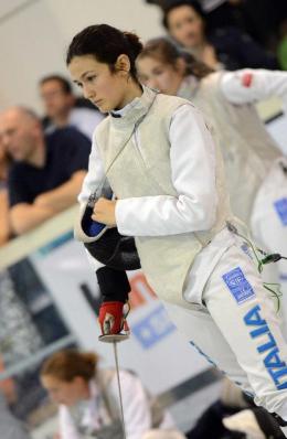 Serena Puglia, argento nel fioretto U17 a Parigi