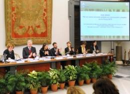 Trattamento rifiuti, il sindaco annuncia i "biodigestori" di Ama