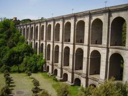 Tragico suicidio: madre e figlio si lanciano dal ponte