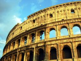 Colosseo chiuso al pubblico: stamane, scoperta amara per visitatori e turisti