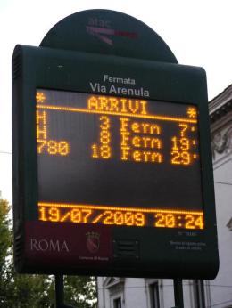 Prosegue ancora la serrata di Roma Tpl, tensione in periferia