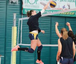 D - Eleonara Vasselli e le 100 presenze con la Dream Team