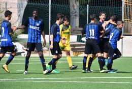 Girone A: l'Inter è esagerata, Barcellona solo nel finale 