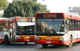 Atac, il primo sciopero del 2018: venerdì stop di 24 ore