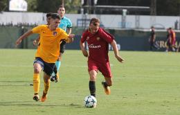 Perla di Riccardi, gol di Celar: la Roma stende il Verona