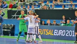De Luca risponde a Tomic, l’Italia impatta con la Serbia