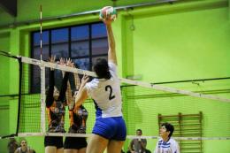 C - Omia senza problemi: Fenice stesa in 3 set