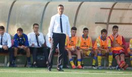 Ferrieri gela il Crotone: pari Frosinone in extremis