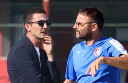 Da sinistra Lucidi, tecnico della Tor Tre Teste, Lazzarini mister del Fiumicino 