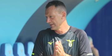 Lazio, questa brucia: al Genoa basta Gibertini per tornare a sorridere