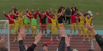 La gioia del Ferraris Villanova con i tifosi