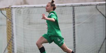 Giulia Campofiorito dopo l'1-1 (Foto &copy;GazReg)