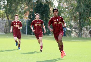 Poker della Roma a Napoli! Lazio di misura a Bari, Frosinone a valanga