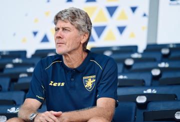 Frosinone, ko nonostante Bonanno: il Genoa cala il poker contro i ciociari