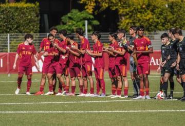 Manita Roma alla Juve Stabia: show di Basile con una super tripletta