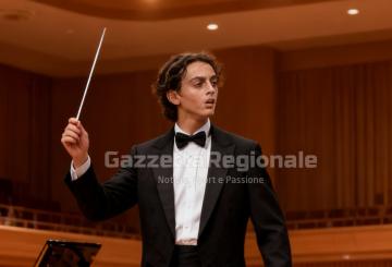 Gol di tacco nel derby per il direttore d'orchestra della Roma: Pica torna in cattedra