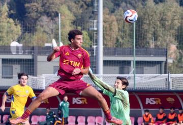 Sperlonga, tripletta (Foto &copy;De Cesaris)