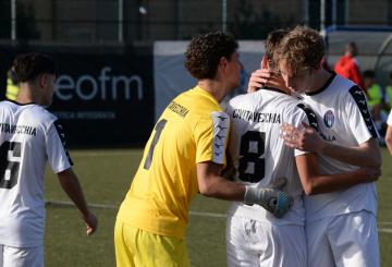 Rallentano l&igrave; davanti, vince solo il Civitavecchia. Apoteosi Ostiamare