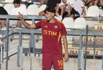 La Roma torna in vetta! Cagliari ko, decisivo lo scontro della Fiorentina col Milan