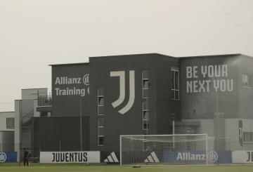 Juve e Napoli, &egrave; gi&agrave; polemica: un gol fantasma non dato agli azzurri fa esplodere i social