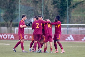 Manita Roma al Di Bartolomei: Napoli travolto! Frosinone ko con l'Inter