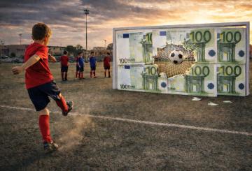 Caro calcio: l'attivit&agrave; di base impatta sempre di pi&ugrave; sulle famiglie