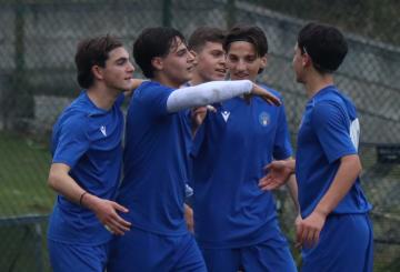 La Rappresentativa Under 15 esulta